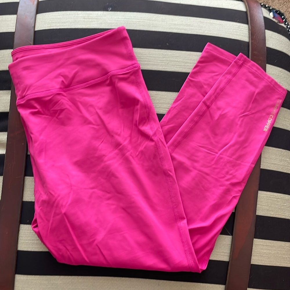 Tommie Copper support leggings infused with copper and zinc
